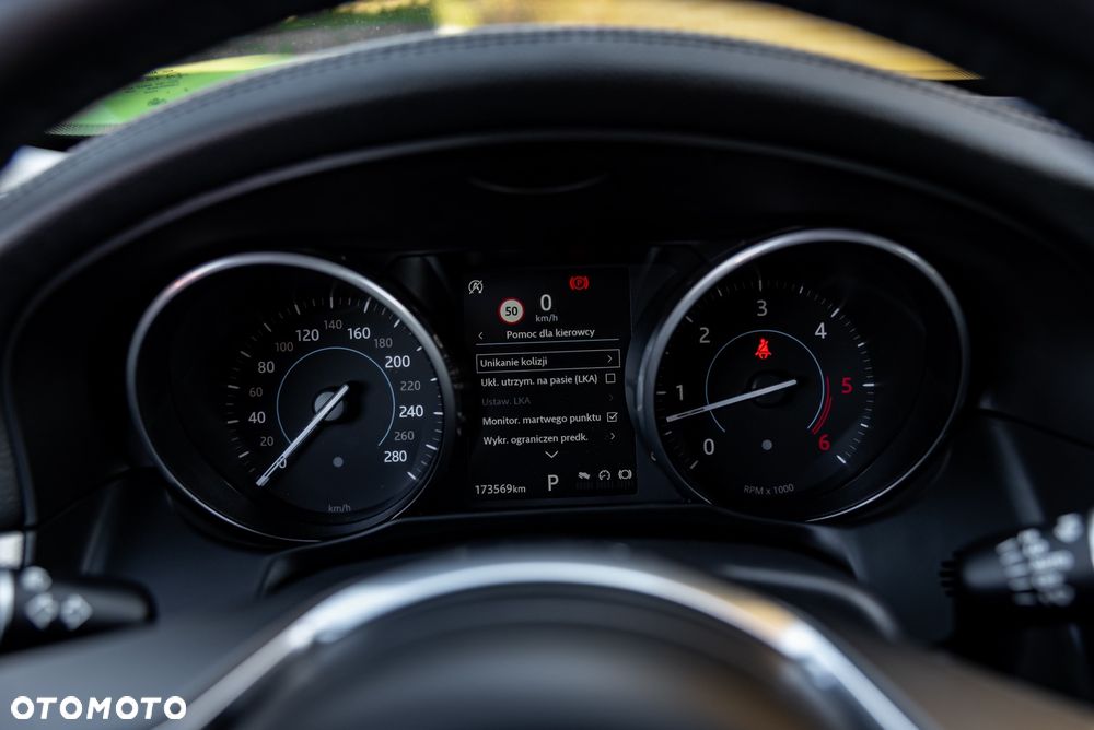 Jaguar XF 30d S - 31