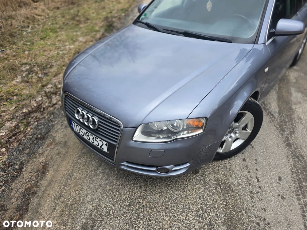 Audi A4 Avant 2.0 T FSI - 32