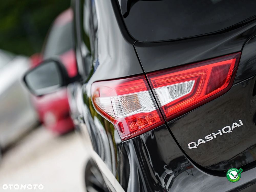 Nissan Qashqai 1.5 dCi TEKNA+ - 10