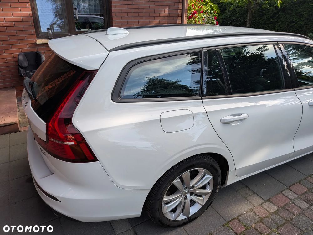 Volvo V60 D4 Momentum - 13