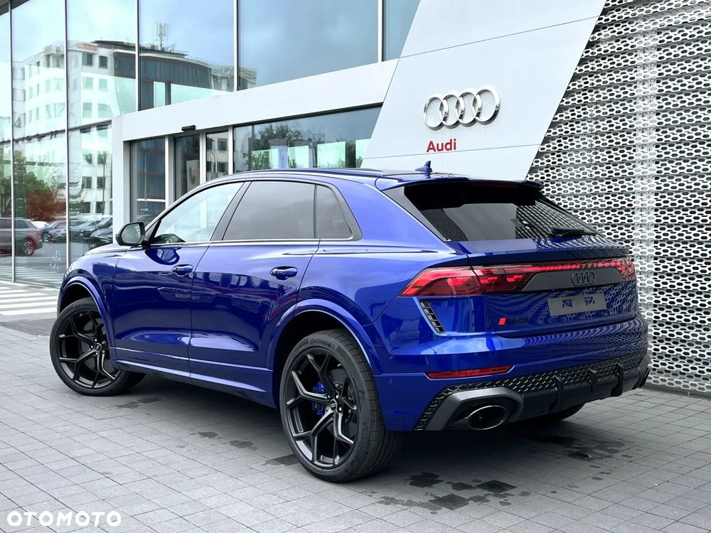 Audi RS Q8 - 7