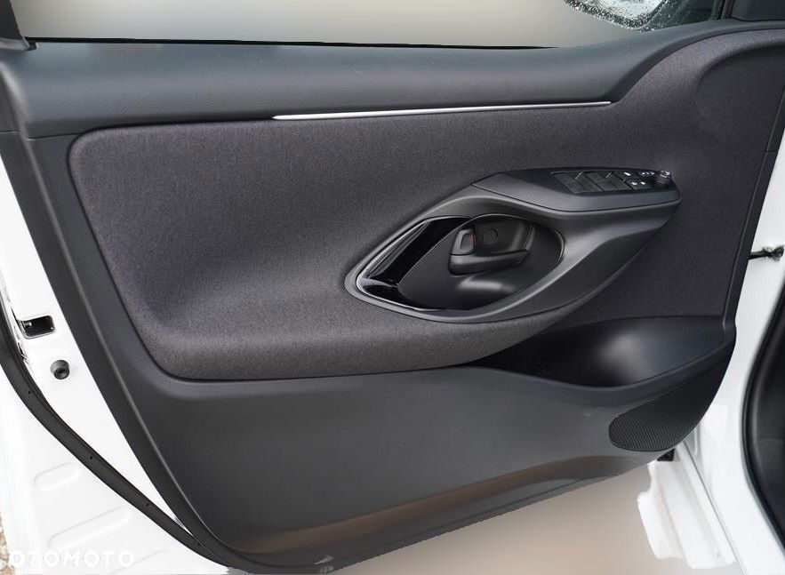 Toyota Yaris Hybrid 1.5 Style - 13