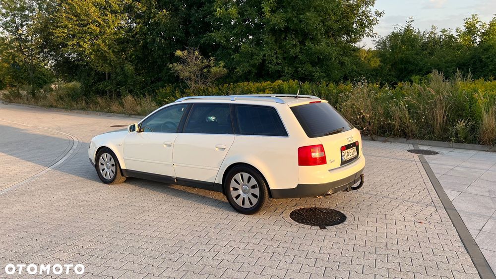 Audi A6 Avant - 3