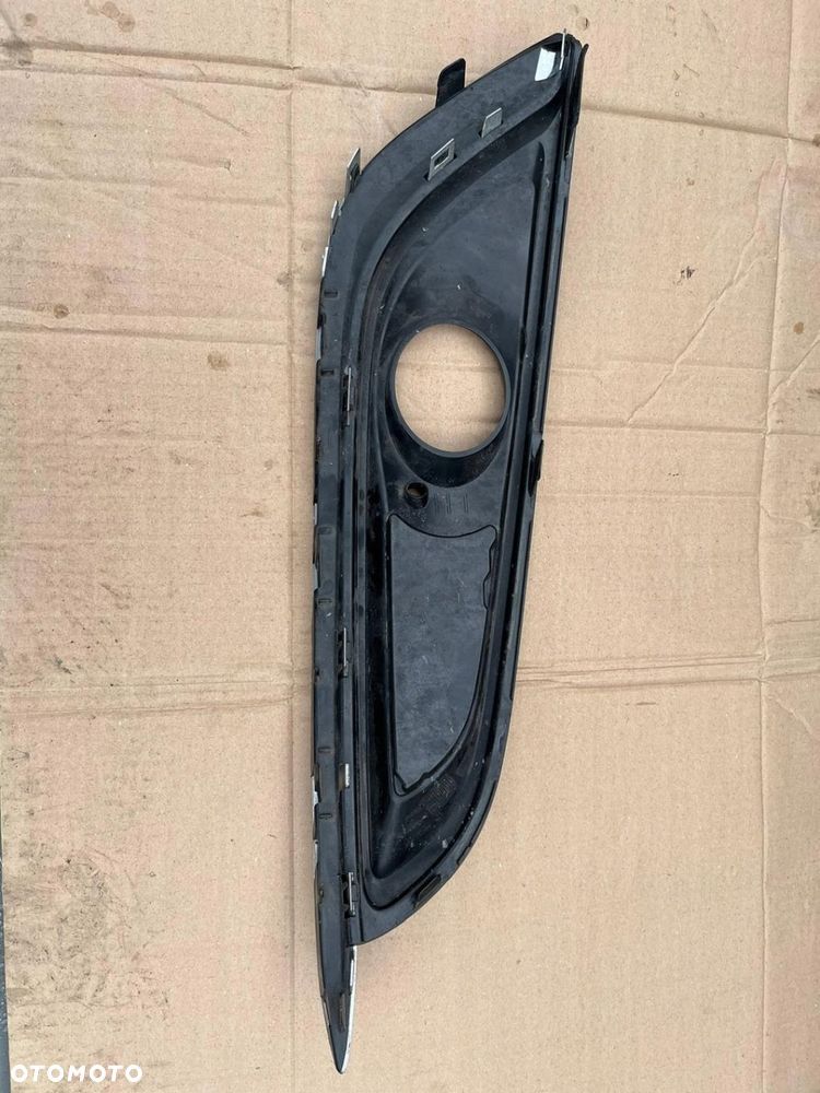 Insignia a lift KRATKA GRILL w ZDERZAK ORYGINAŁ - 2