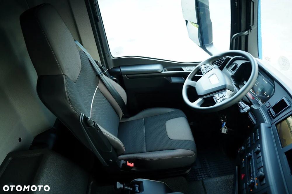 MAN TGS 41.480 / 8X8 / WYWROTKA / TYLNOZSYPOWA / KH KIPPER / HARDOX / BOGATE WYPOSAŻENIE / - 30