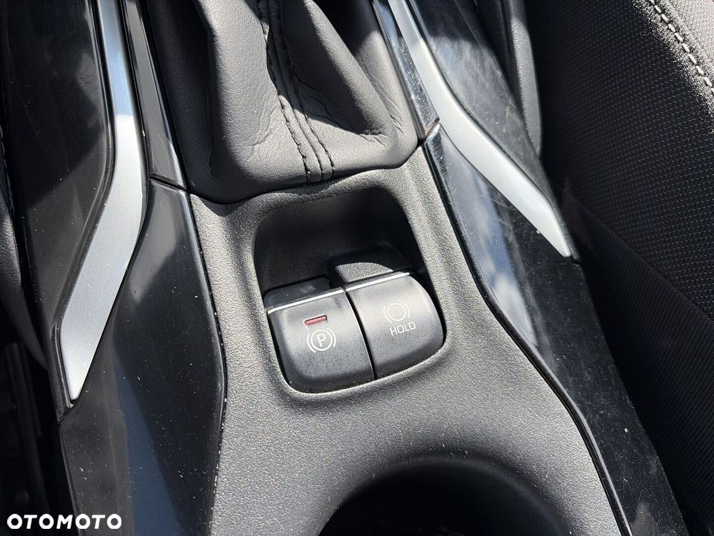 Toyota Corolla 2.0 Hybrid Comfort - 25