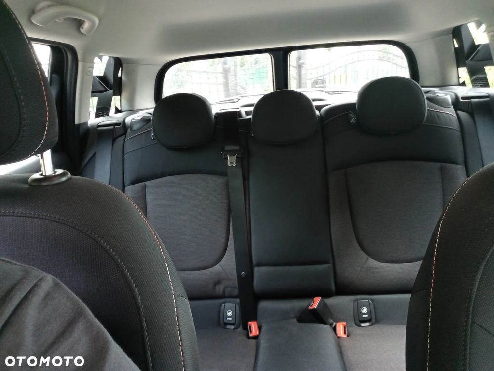 MINI Clubman Cooper - 16