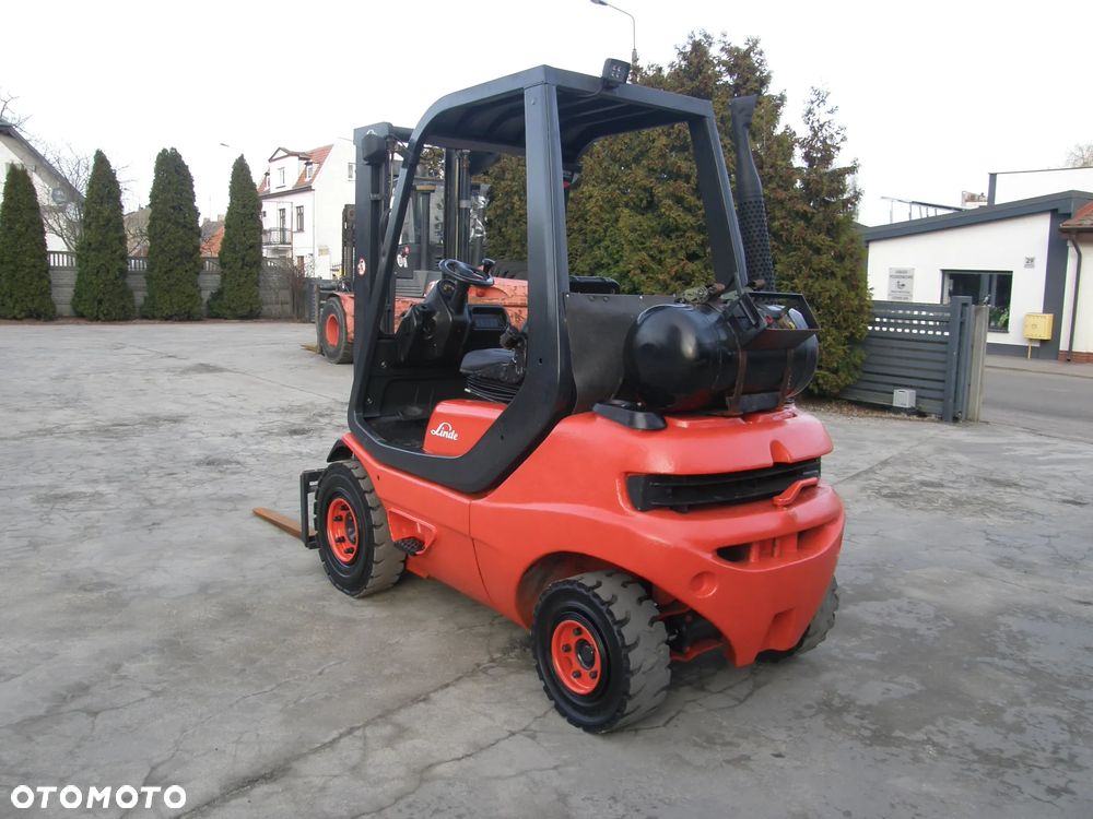 Linde H20T-02 1995 wolny skok przesuw z Niemiec - 21