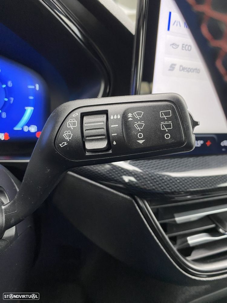 Ford Focus SW 1.0 EcoBoost MHEV ST-Line - 11