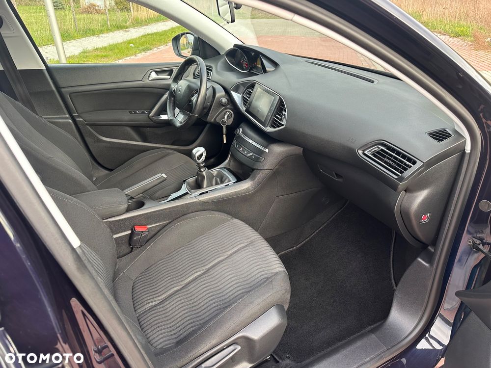 Peugeot 308 BlueHDi 120 Stop & Start Style - 33