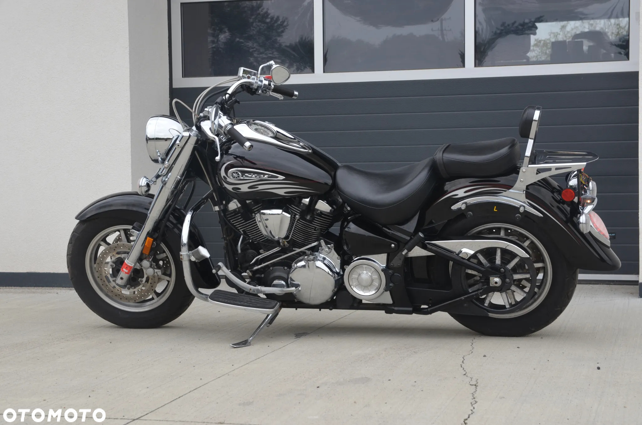 Yamaha Road Star - 7