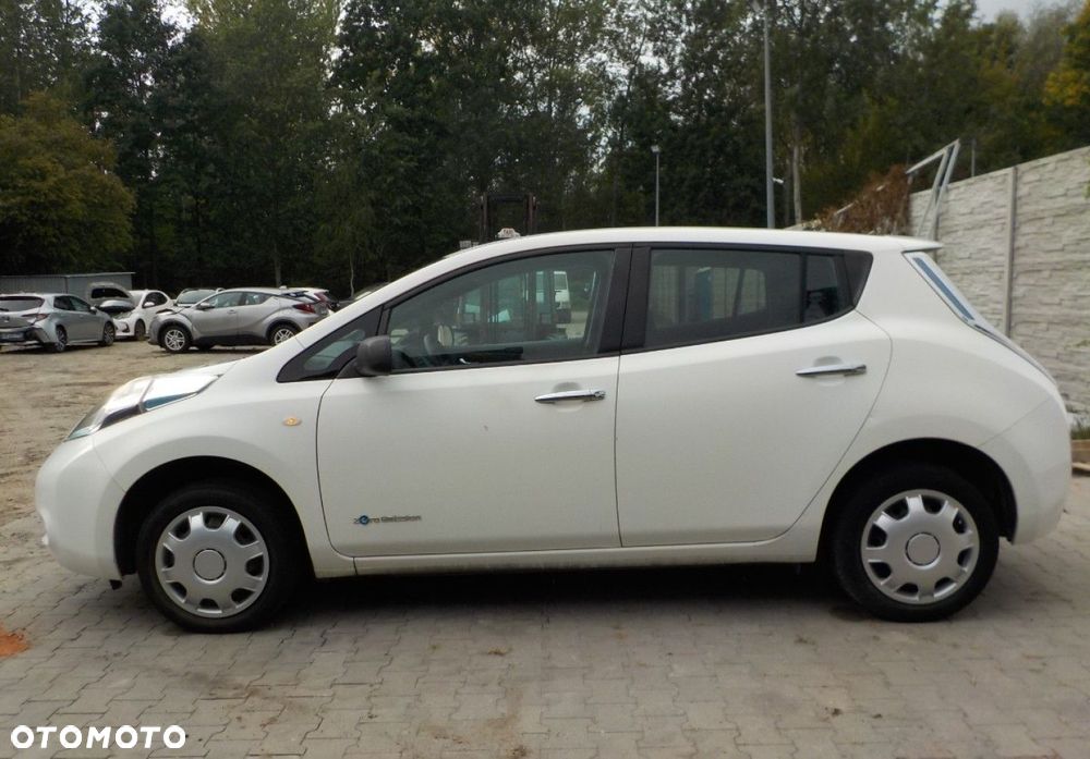 Nissan Leaf - 5