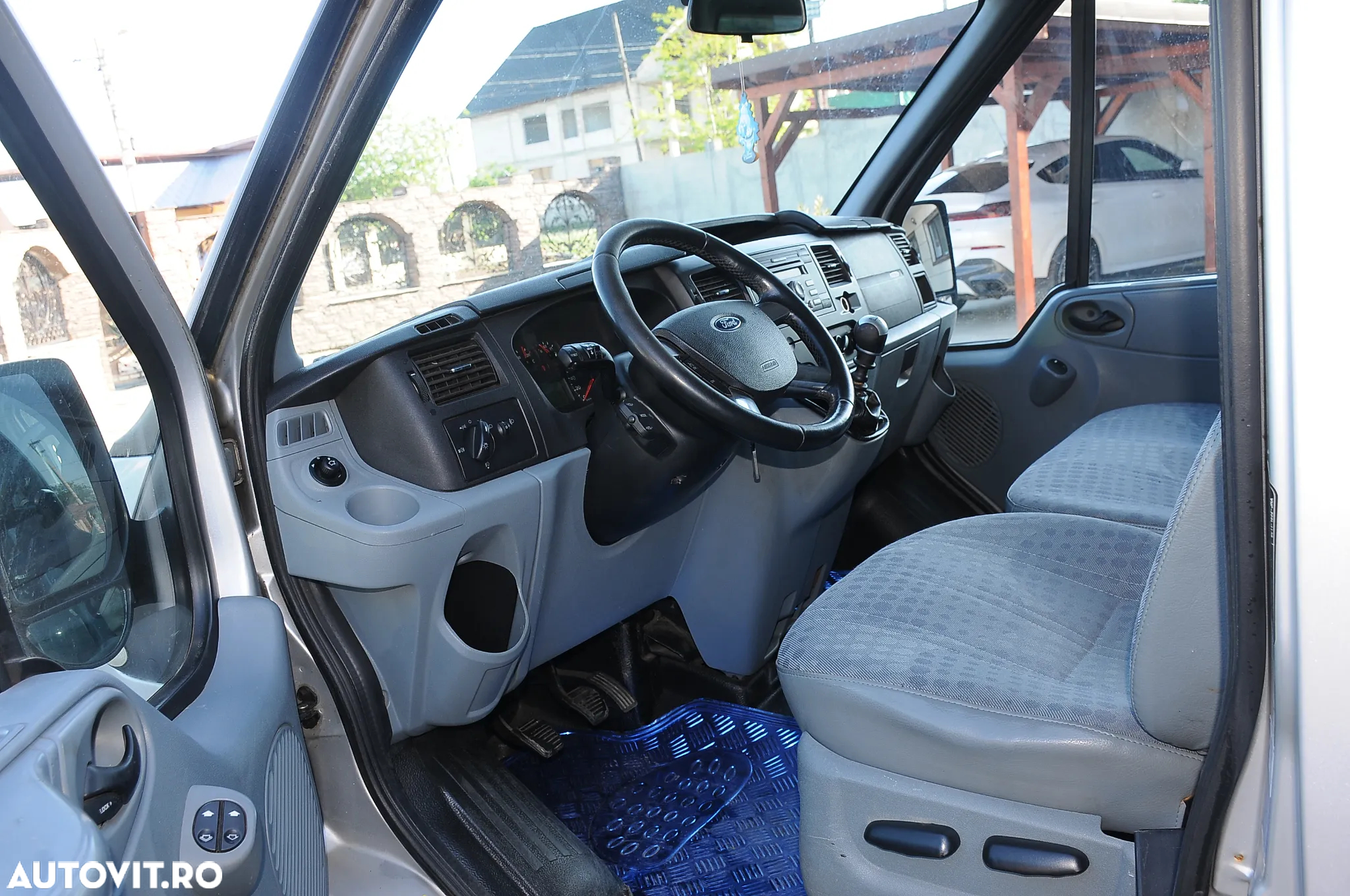 Ford Transit - 5