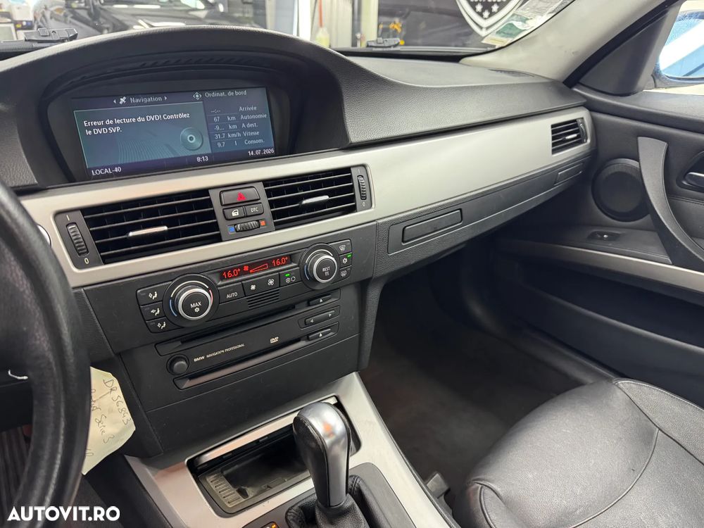 BMW Seria 3 320d DPF Aut. - 21