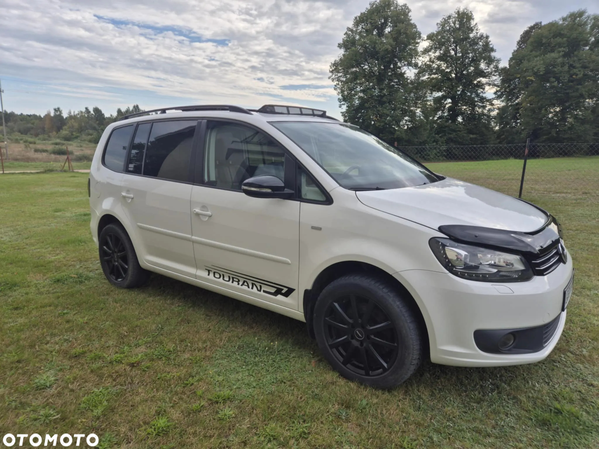 Volkswagen Touran 2.0 TDI DPF MATCH - 6