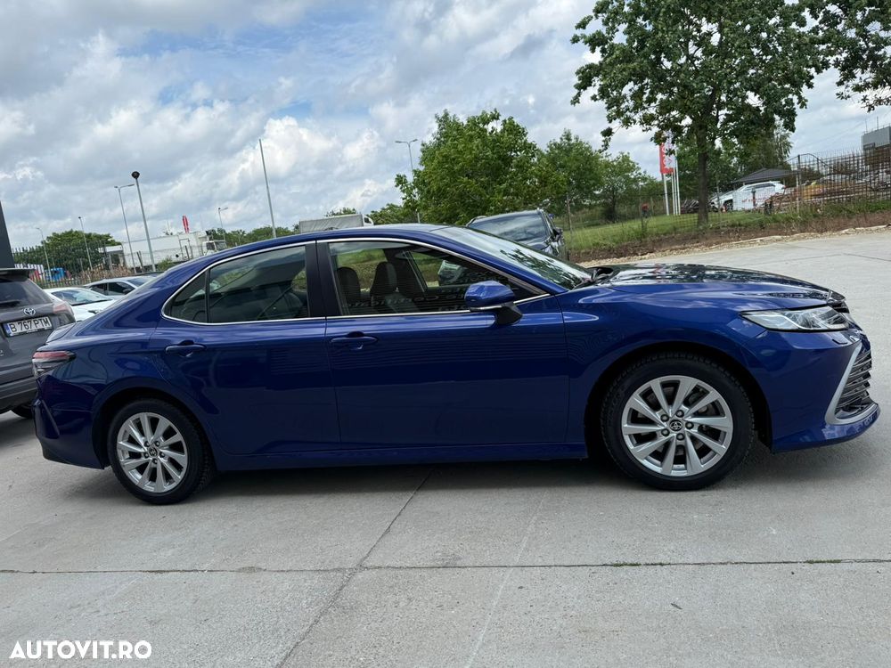 Toyota Camry 2.5 Business - 7