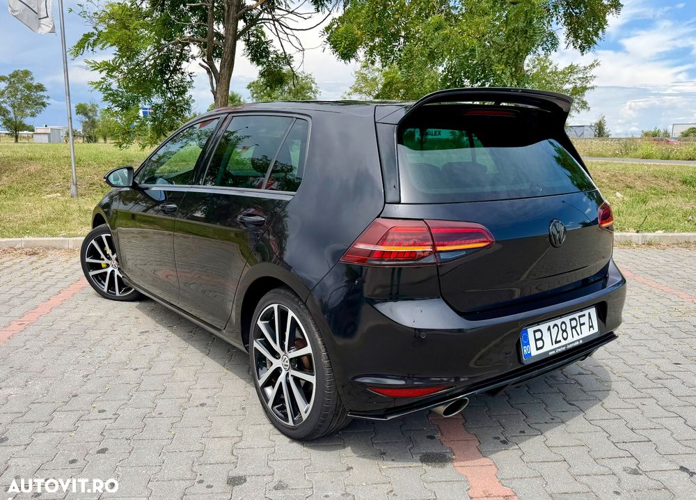 Volkswagen Golf 1.4 TSI BlueMotion Technology DSG Lounge - 3
