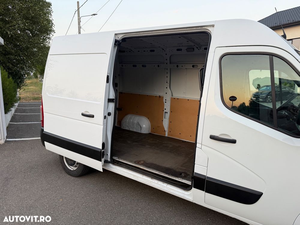 Opel Movano FWD L2H2 3.3t Start/Stop Combi - 14