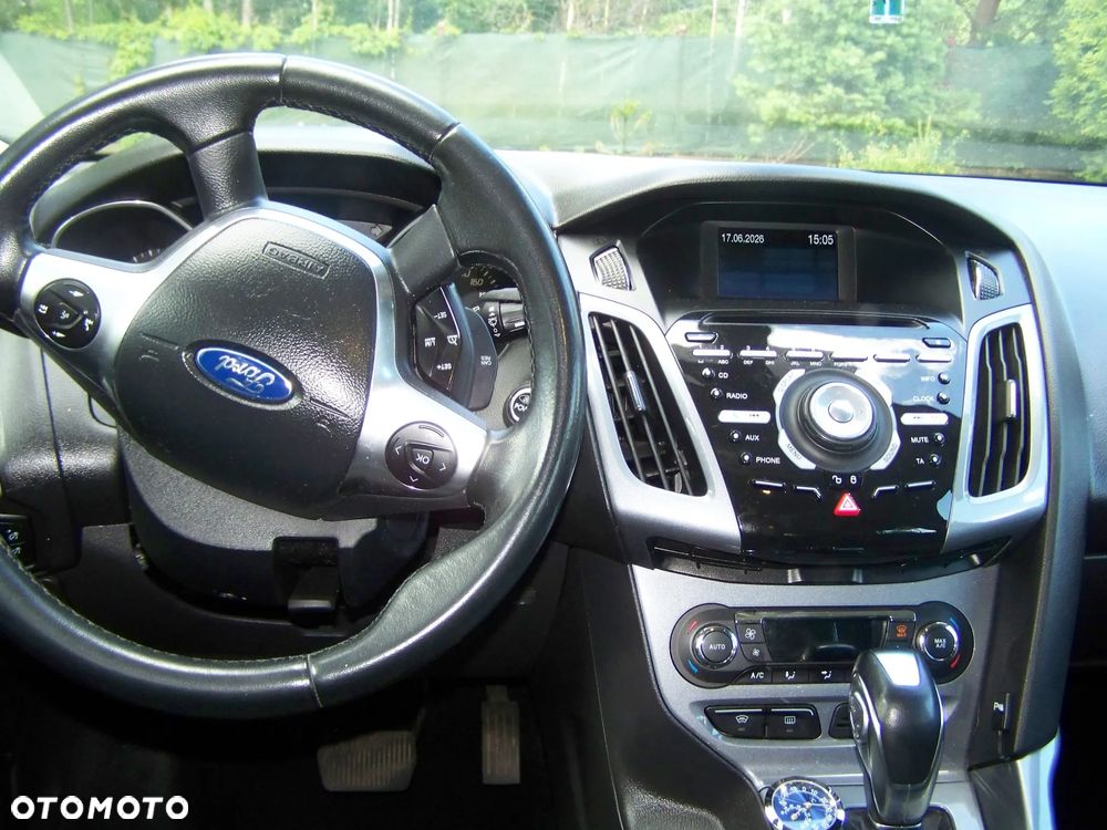 Ford Focus 1.6 TI-VCT SYNC Edition - 18