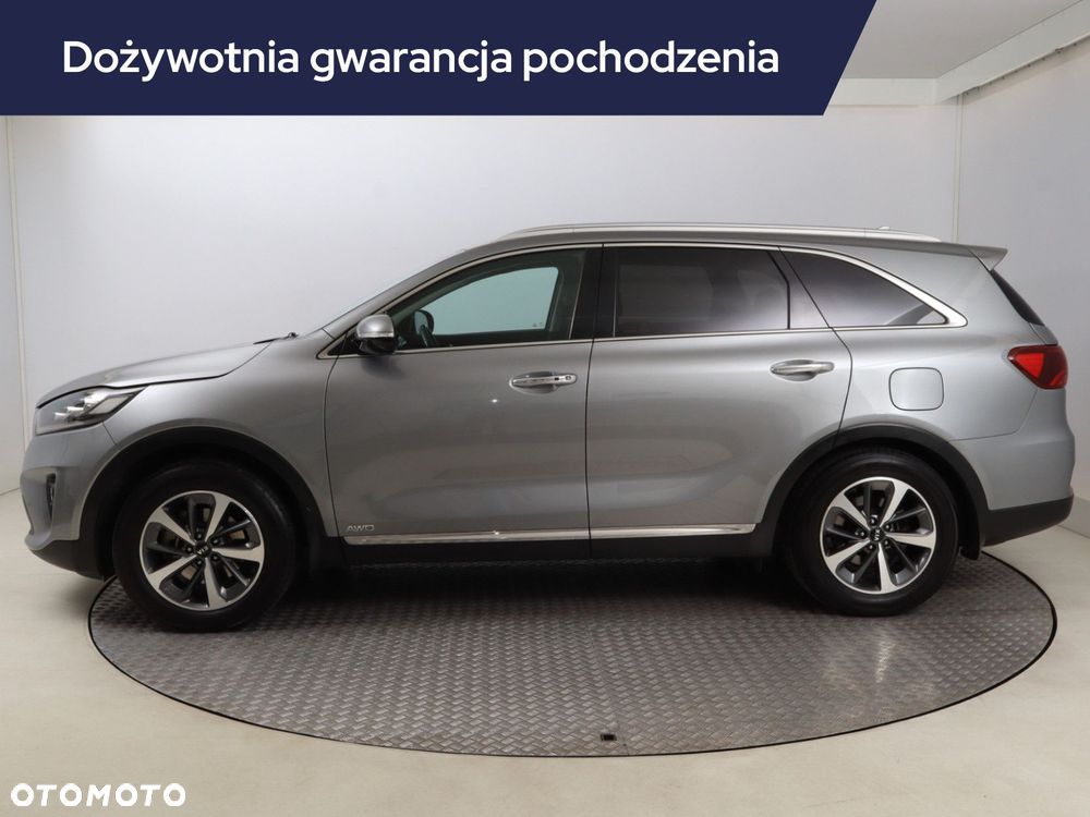 Kia Sorento - 4