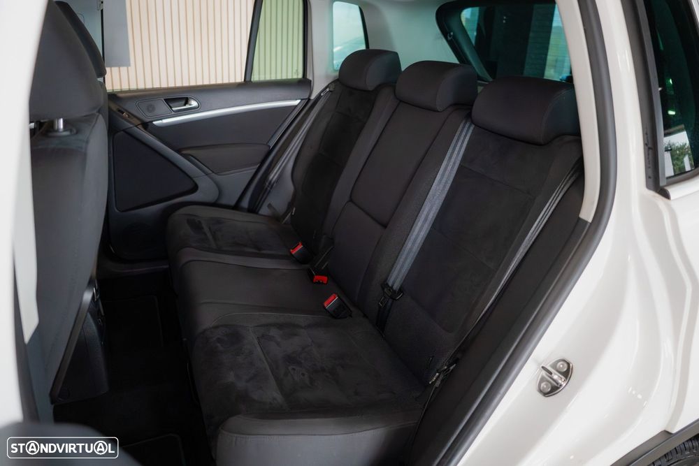 VW Tiguan 1.4 TSi Trend BlueMotion - 24