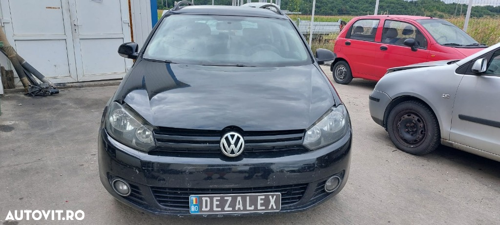 Dezmembrari Volkswagen Golf 6 Combi 1.6 TDI CAY - 3