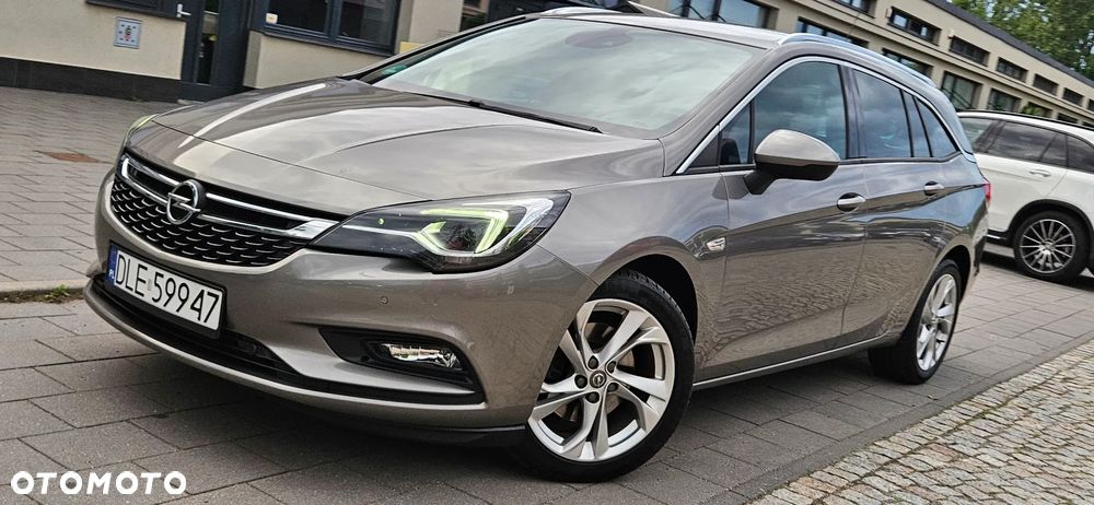 Opel Astra 1.6 D (CDTI) Start/Stop Dynamic - 1
