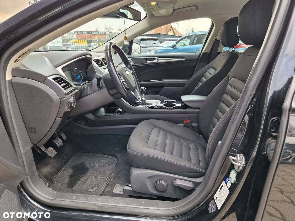 Ford Mondeo 1.5 EcoBoost Trend - 24