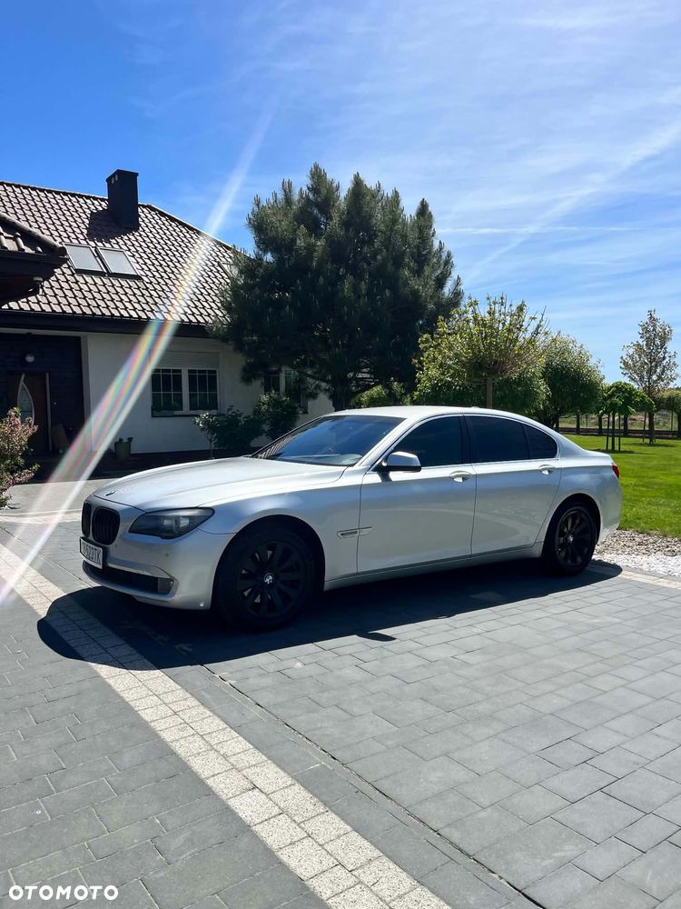 BMW Seria 7 - 9