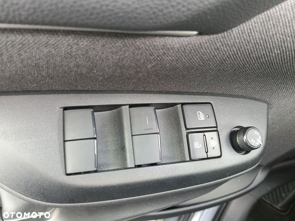 Toyota Yaris Hybrid 1.5 Style - 17