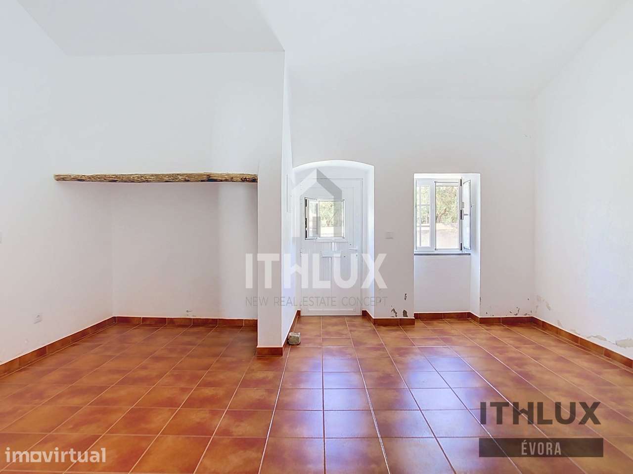 Moradia T2 Totalmente Renovada em Vila Boim - Grande imagem: 5/18