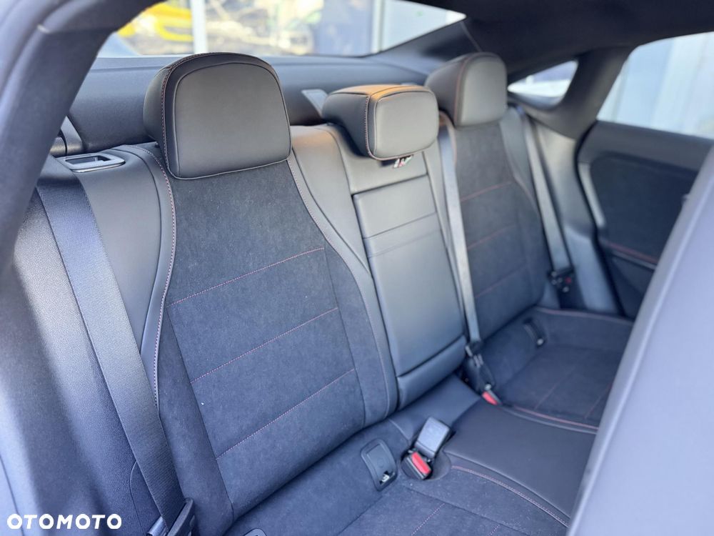 Mercedes-Benz CLA 250+ 85kWh - 13