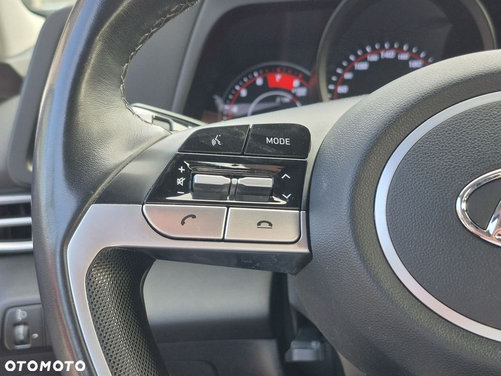 Hyundai Elantra - 21