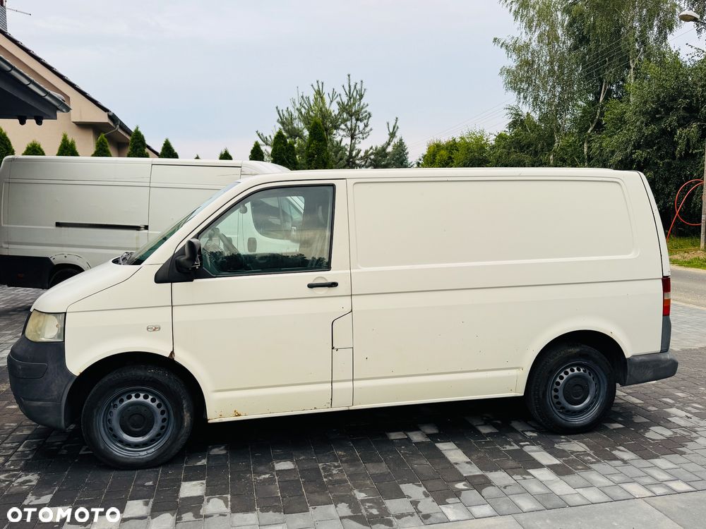 Volkswagen Transporter T5 - 3