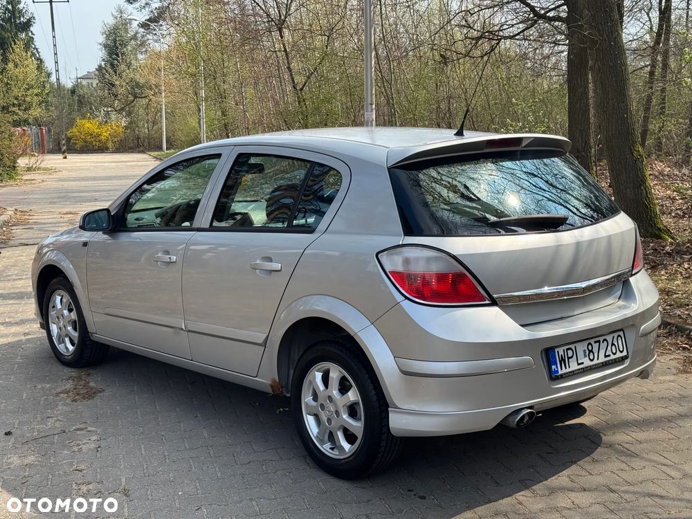 Opel Astra - 3