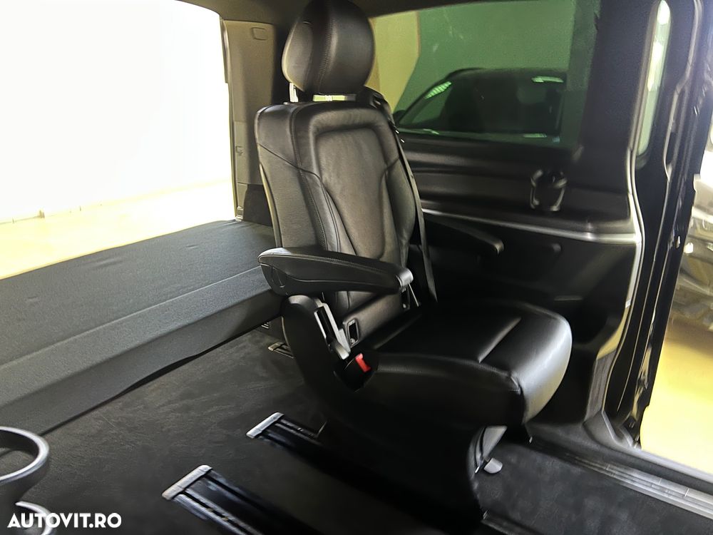 Mercedes-Benz V 300 d lang 4Matic 9G-TRONIC Exclusive Edition - 30