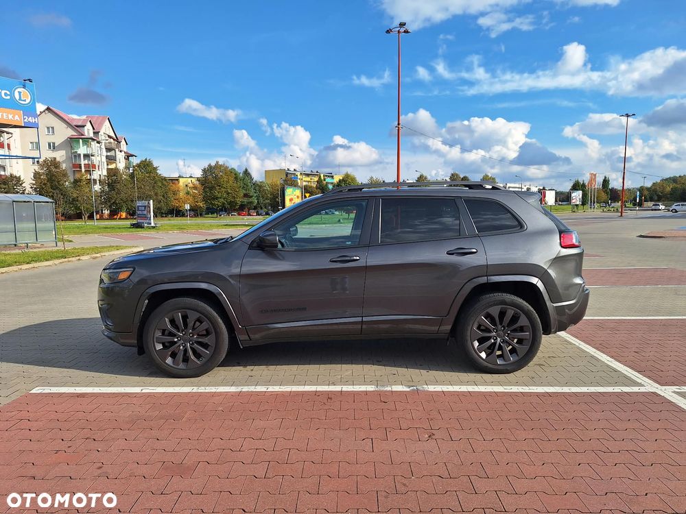 Jeep Cherokee - 9