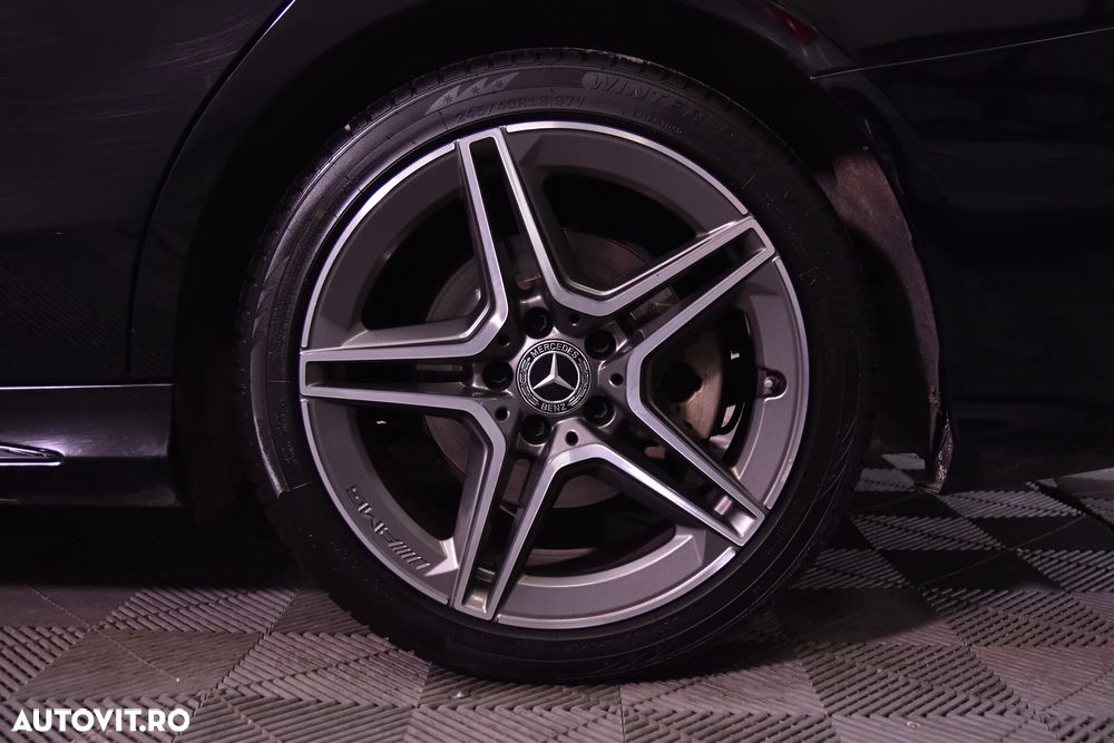 Mercedes-Benz C - 13