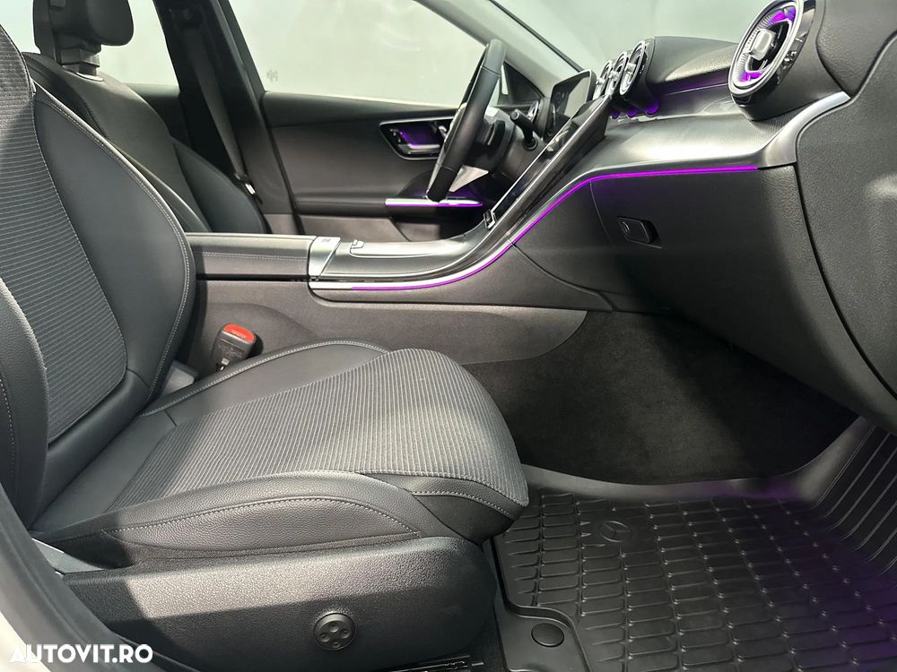 Mercedes-Benz C 300 PHEV - 12