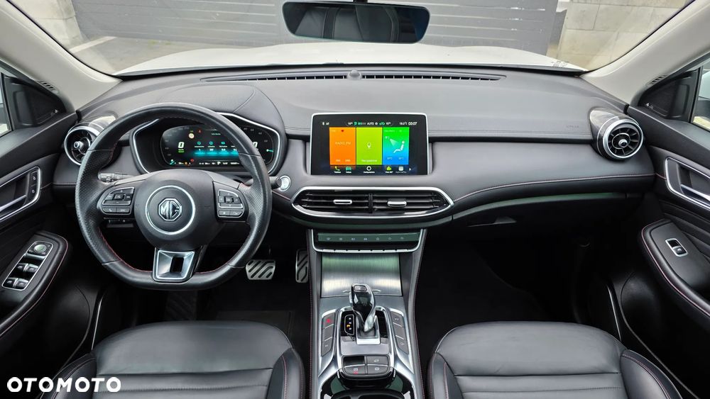 MG HS PHEV Luxury - 14