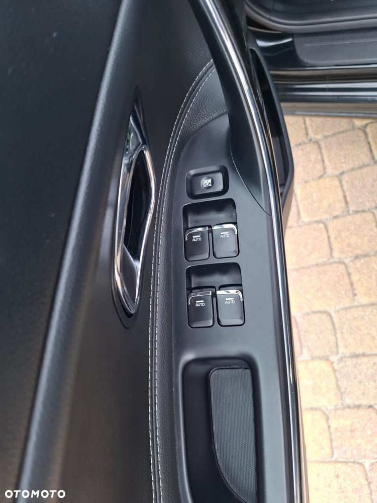 Kia Ceed 1.6 CRDi 136 ISG GT Line - 29