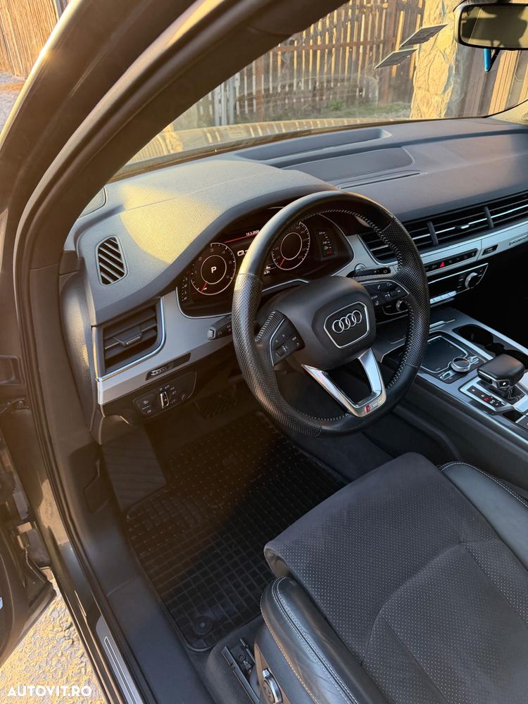 Audi Q7 - 2