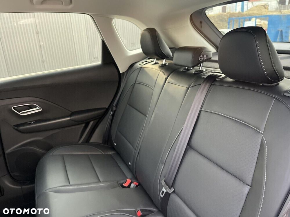 MG ZS Hybrid+ - 16