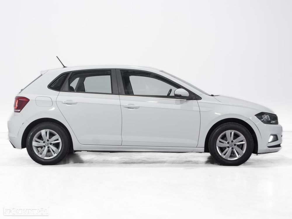 VW Polo - 2