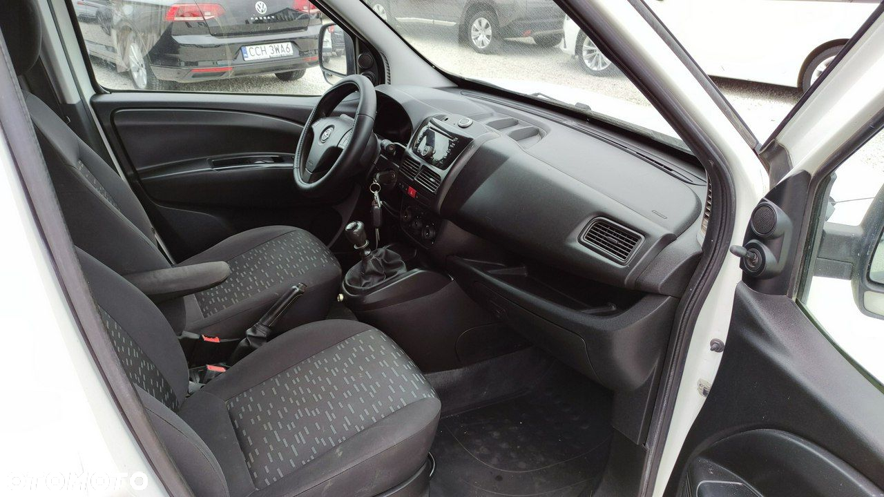 Opel Combo - 6
