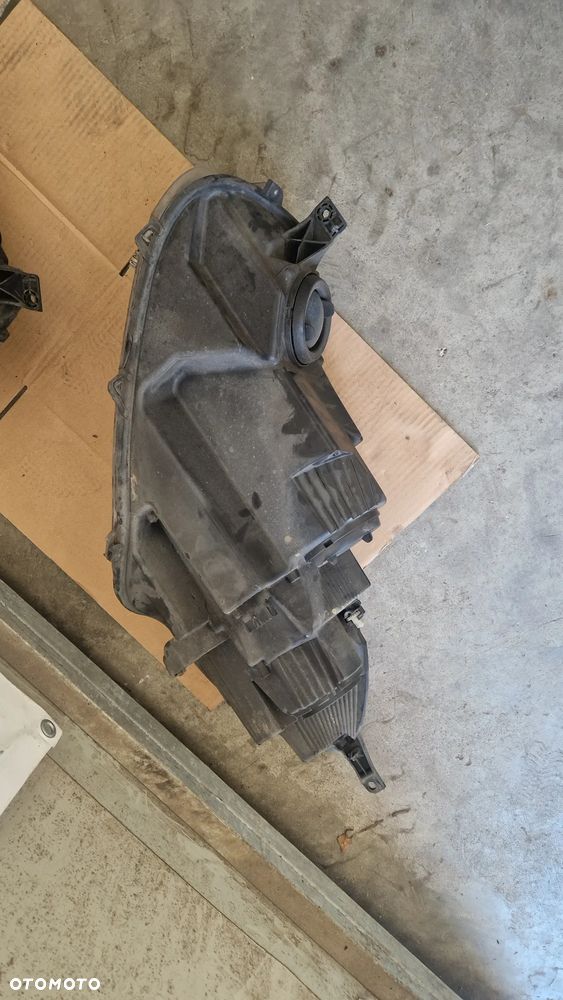 Lampy przednia lewa/ prawa Ford Escape 2020- USA - 7