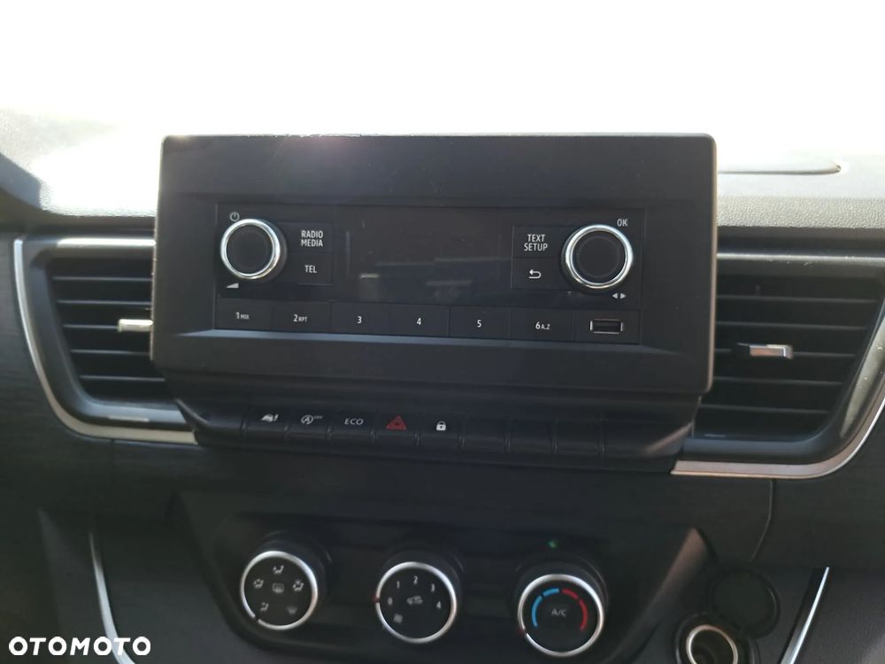 Renault Trafic - 13