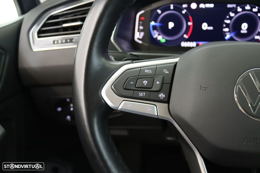 VW Tiguan Allspace 2.0 TDI Life DSG - 11