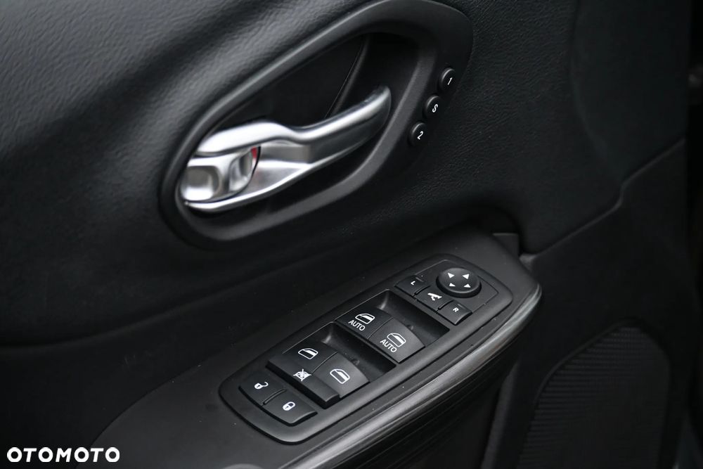 Jeep Cherokee 2.0 Multijet Active Drive II Automatik Limited - 26