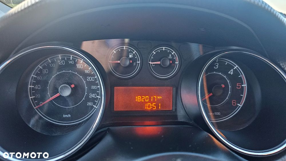 Fiat Bravo 1.9 Multijet Active - 21